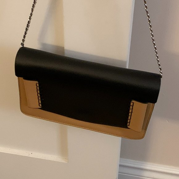 New Tan and Black Leather Shoulder Bag - Picture 7 of 8